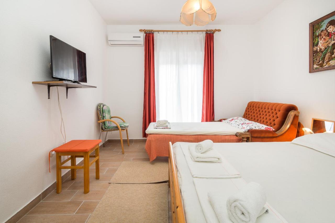 Cheap Apartment Tanja Трогир Экстерьер фото