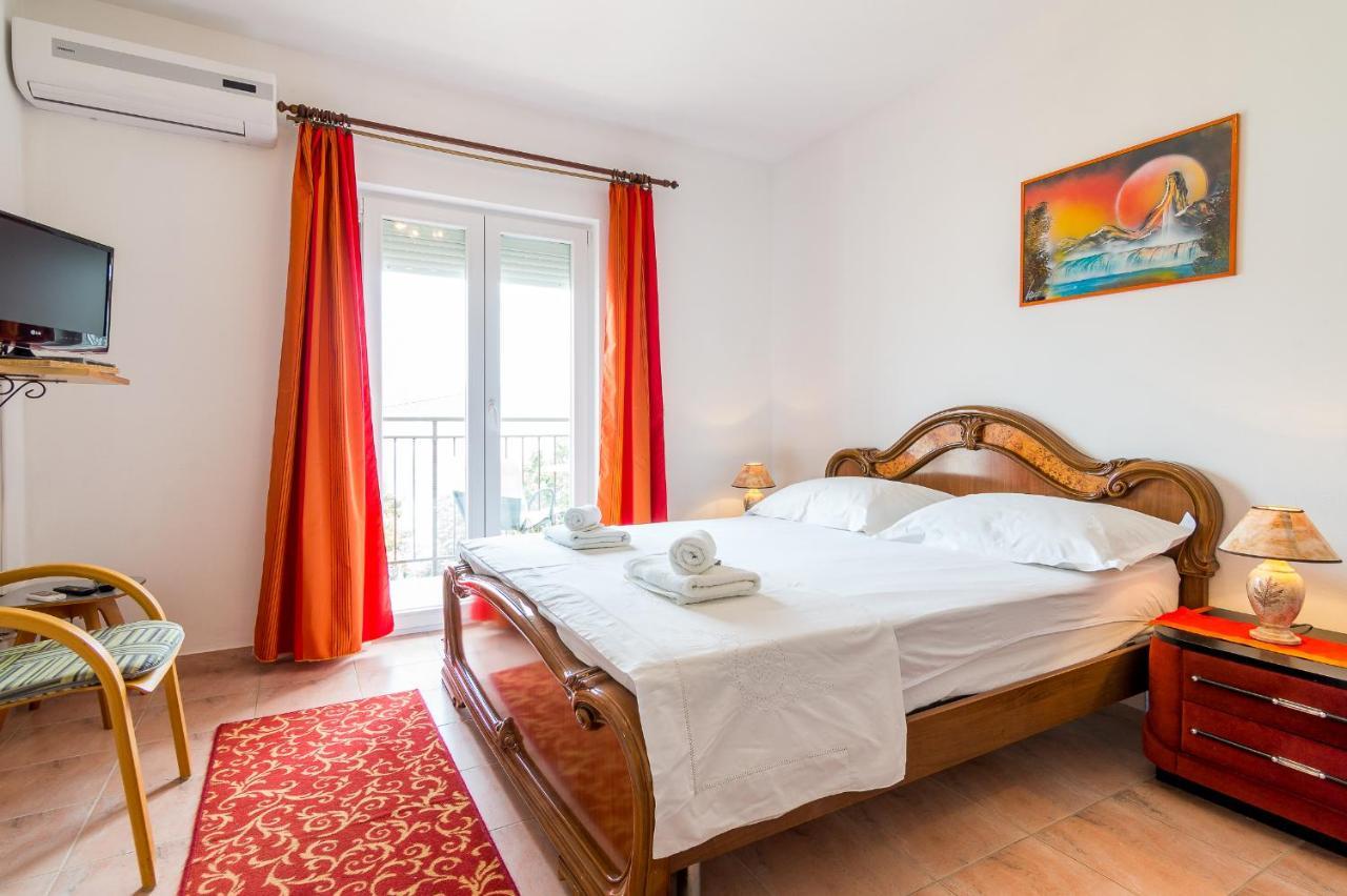 Cheap Apartment Tanja Трогир Экстерьер фото